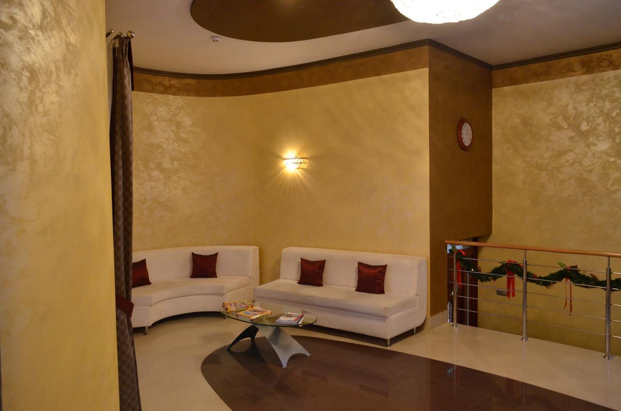 Hotel Serpanok Тячів Екстер'єр фото